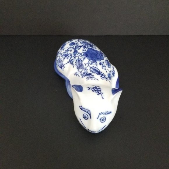 Vintage Blue and White Cat Figurine - Picture 2 of 7